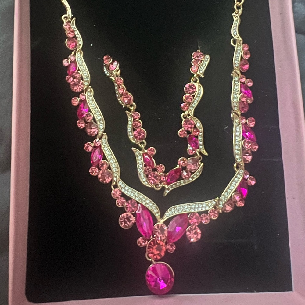 Pink and Gold Jewelry Set